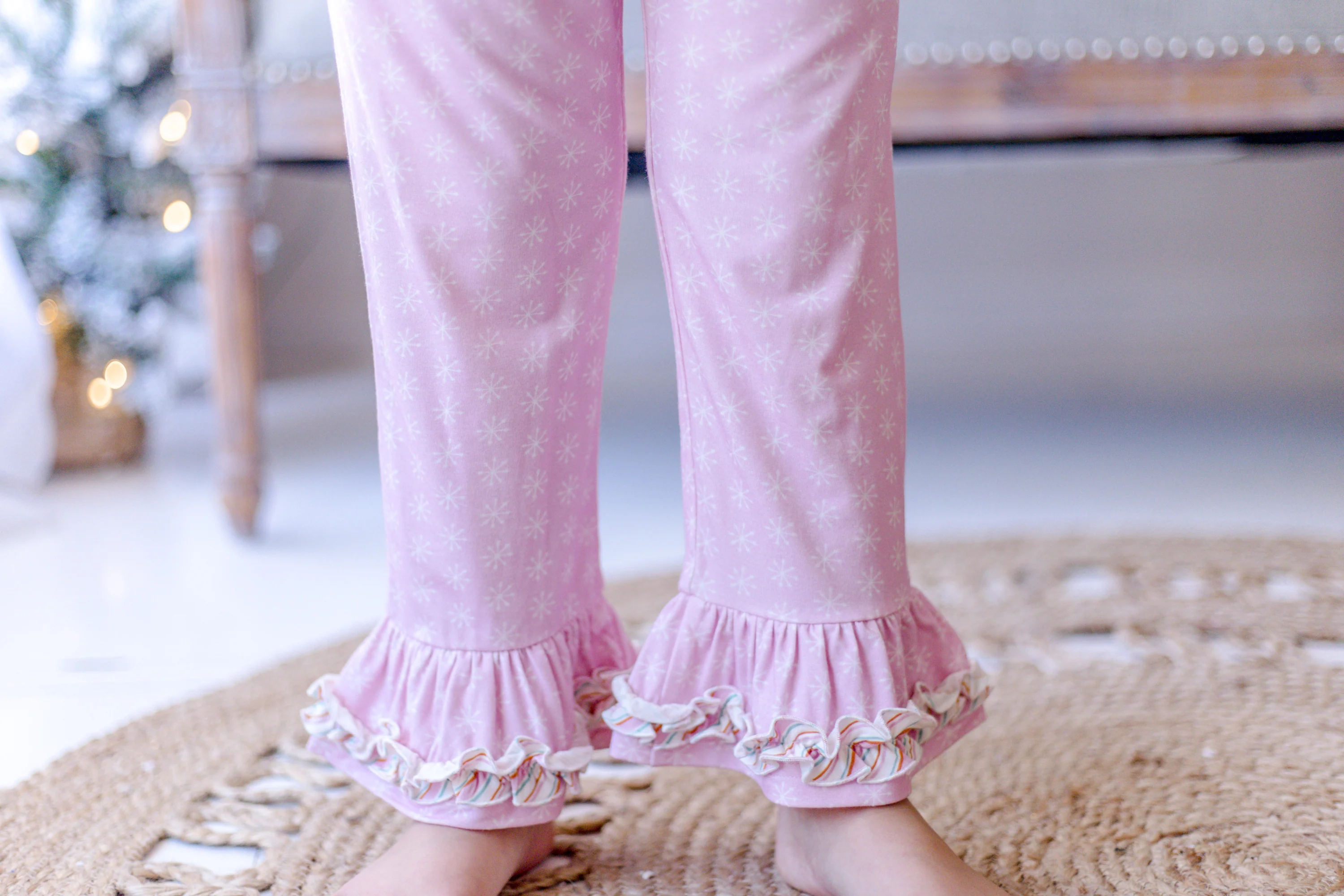 Merry Gingerbread Moments Lounge Set - Image 6