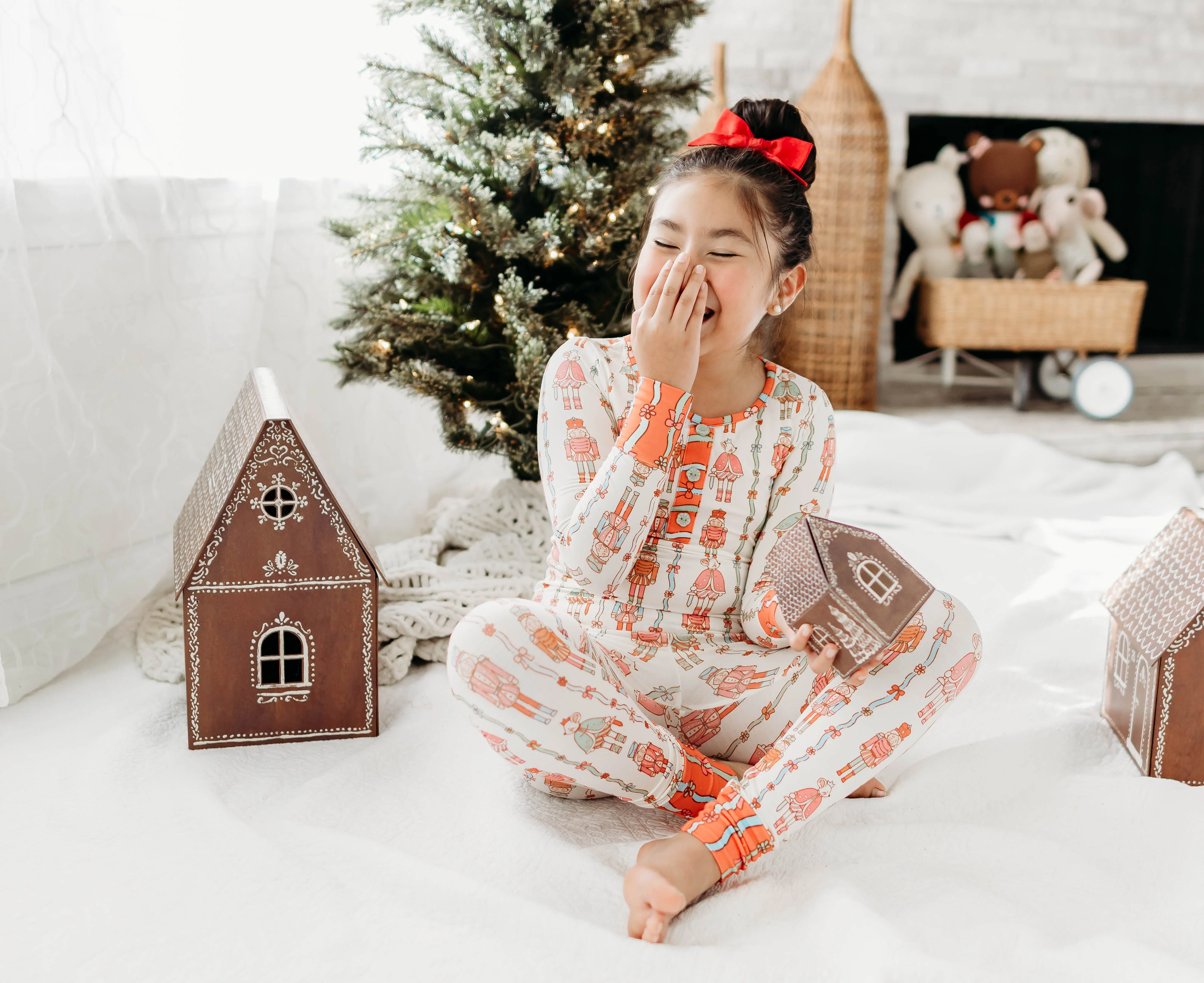 Nutcracker Brigade Lounge Set - Image 5