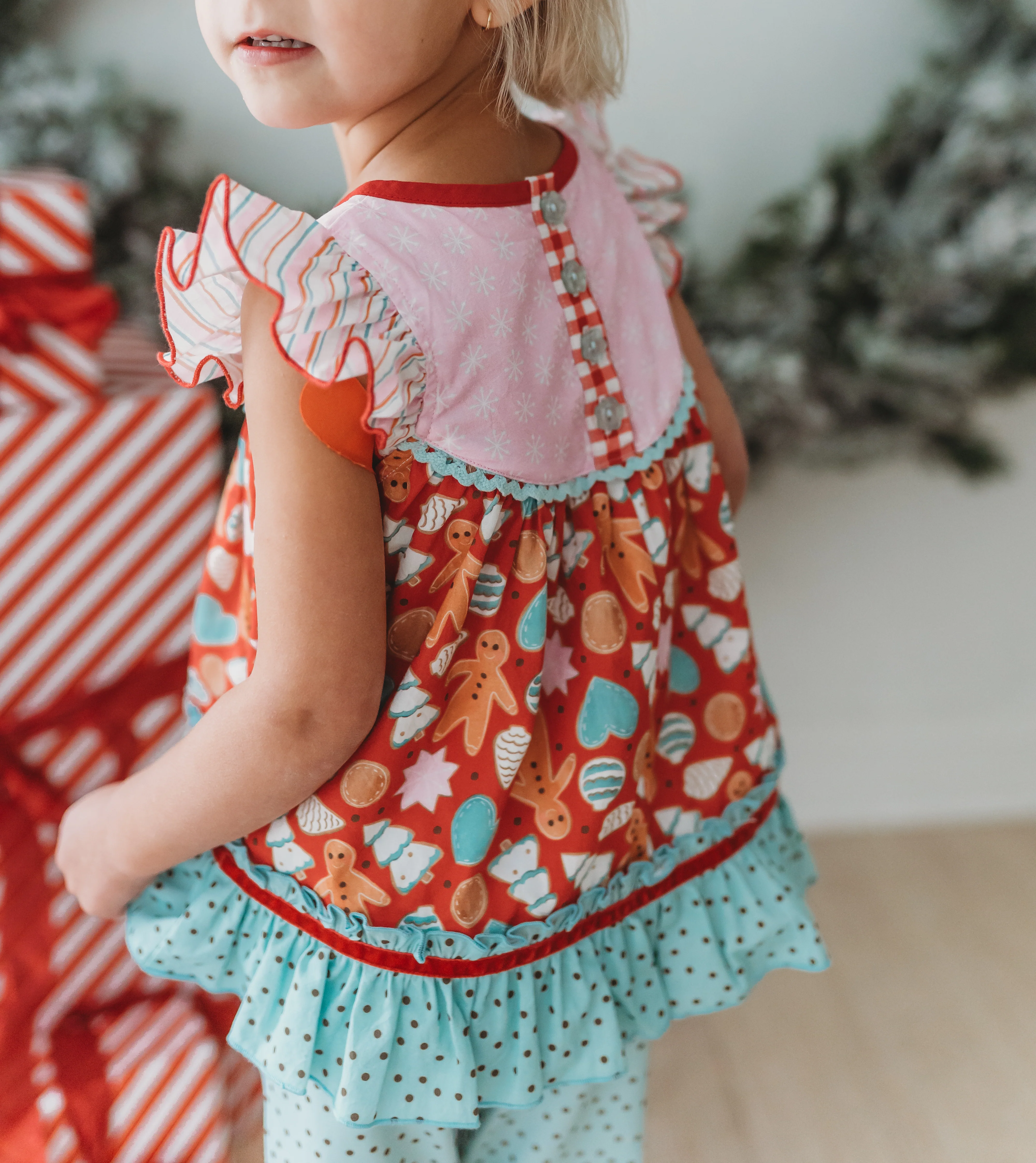 Peppermint Dot Parade Scrappy Leggings - Image 7