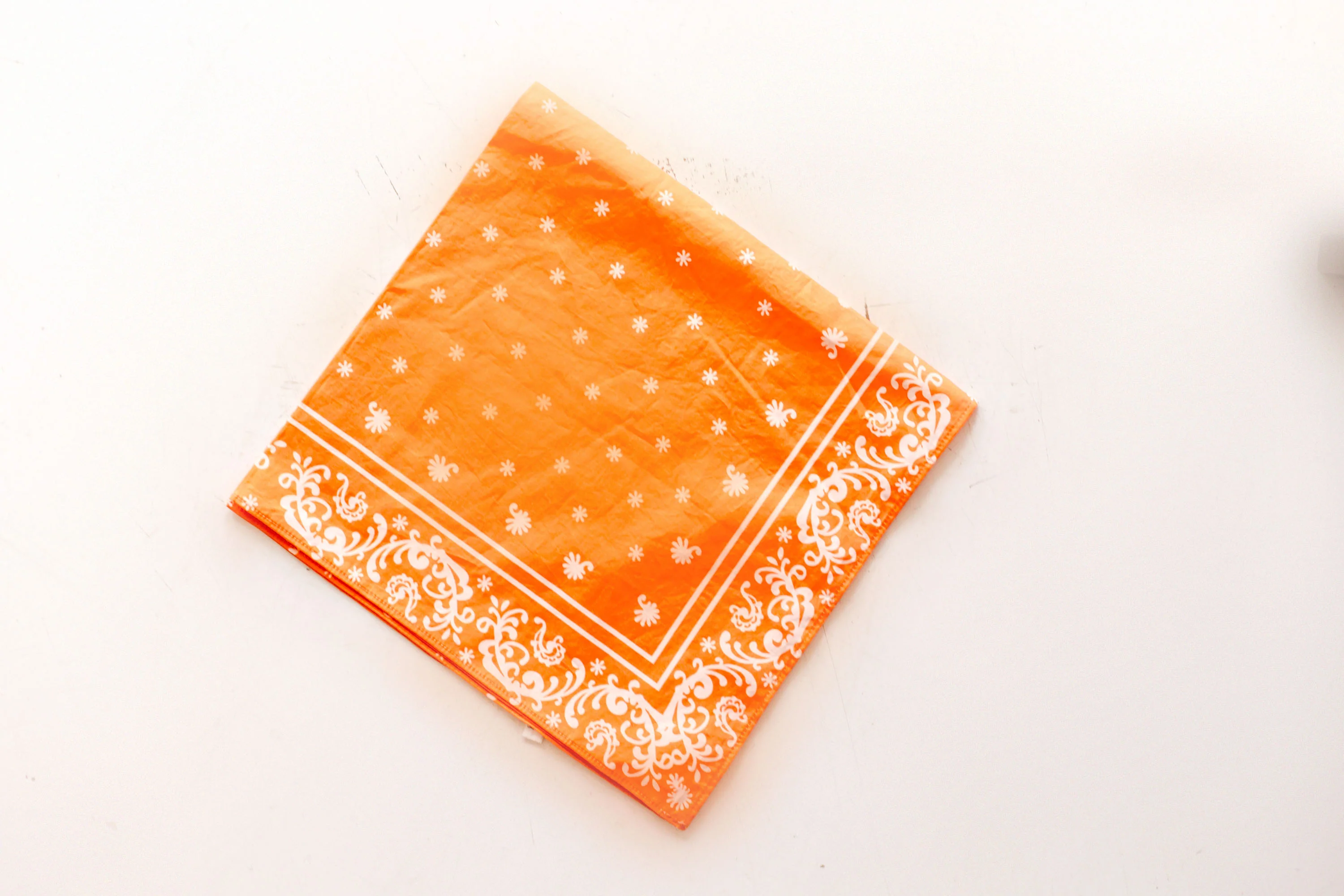 Poppy Breeze Bandana - Image 4